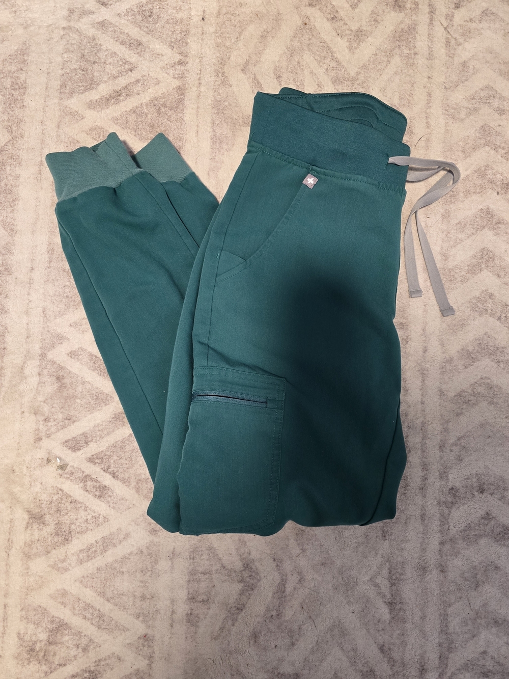 Figs Zamora Emerald Jogger Scrub Pants XS